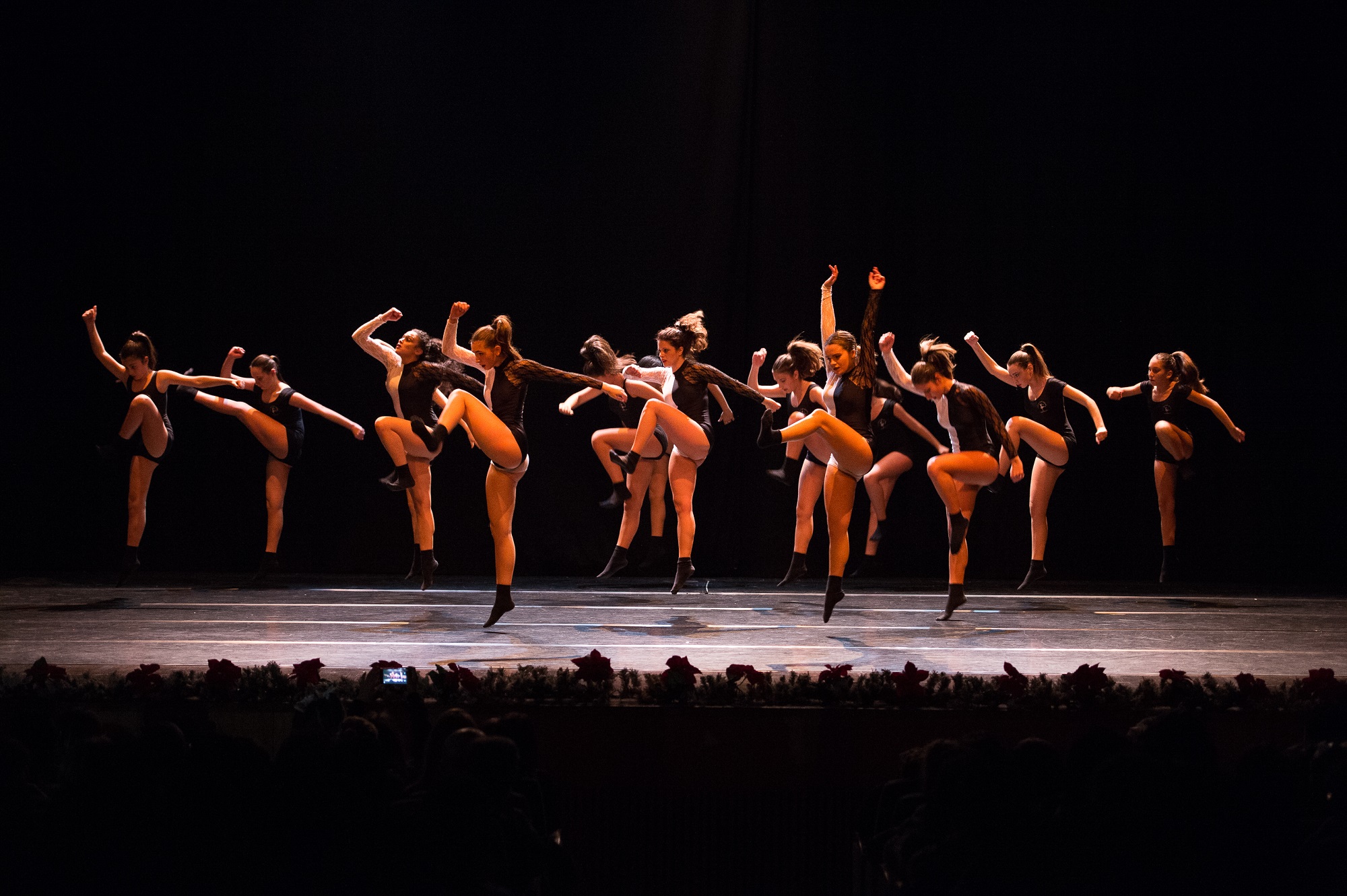 Natale In Danza Teatro Lea Padovani